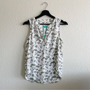 NEVER WORN Fun2Fun Angie Pleated Blouse